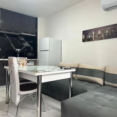 Luxury In Centre Of *